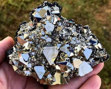 Divinity Crystals Peruvian Pyrite Cluster - Original High Energy Natural Iron Pyrite Geode for Increased Willpower and Manifestation, Attract Wealth and Abundance (115 G Approx)