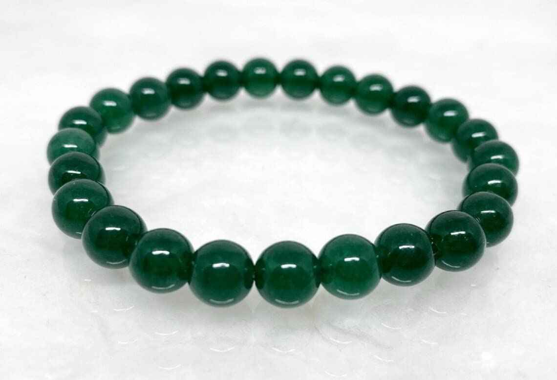 Divinity Crystals 7 Chakra Heart Bracelet - Natural 8 mm Crystal Bracelet for Good Luck, Love, Abundance, Healing, and Meditation for Men and Women