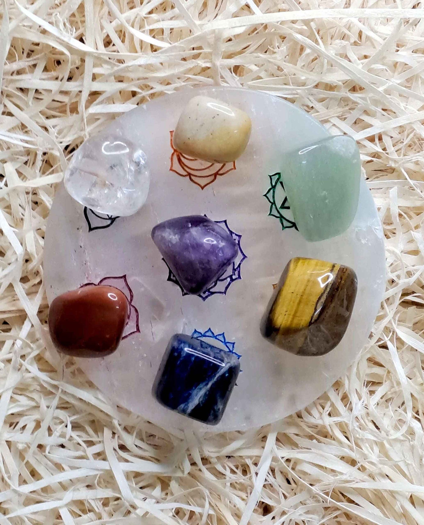 7 Chakra Healing Stone Set with Chakra Selenite Charging Disc - AAA Grade Meditation & Healing Kit