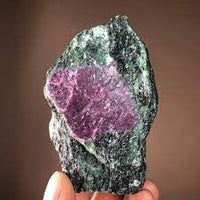 Natural Serpentine Crystal Stones for Meditation, Healing, Feng Shui, Chakra Healing, and Abundance Manifestation - 100 Grams