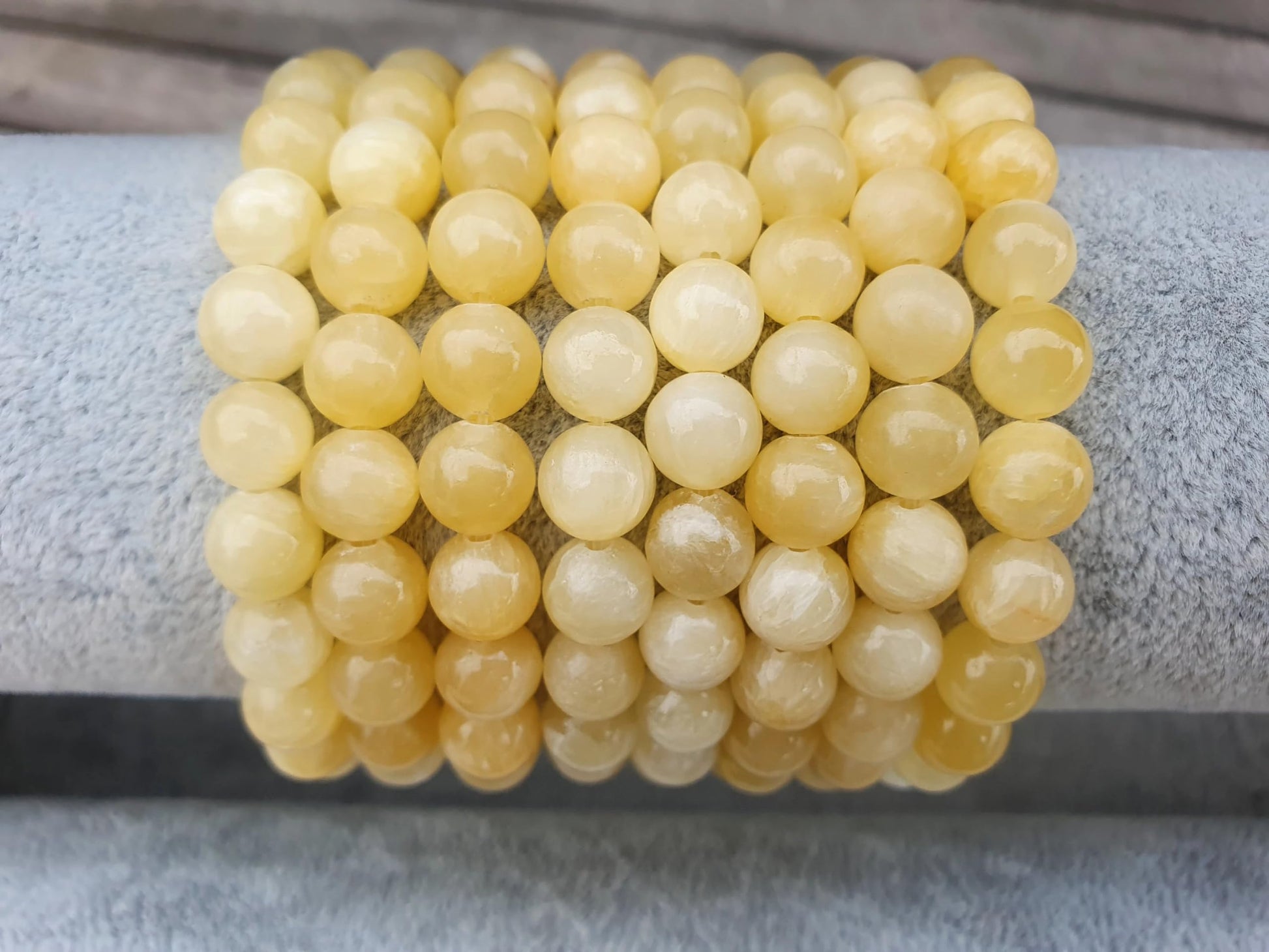 Divinity Crystals Yellow Calcite Bracelet - Natural Semi Precious Gemstone 8mm Beads for Reiki Healing and Chakra Balance