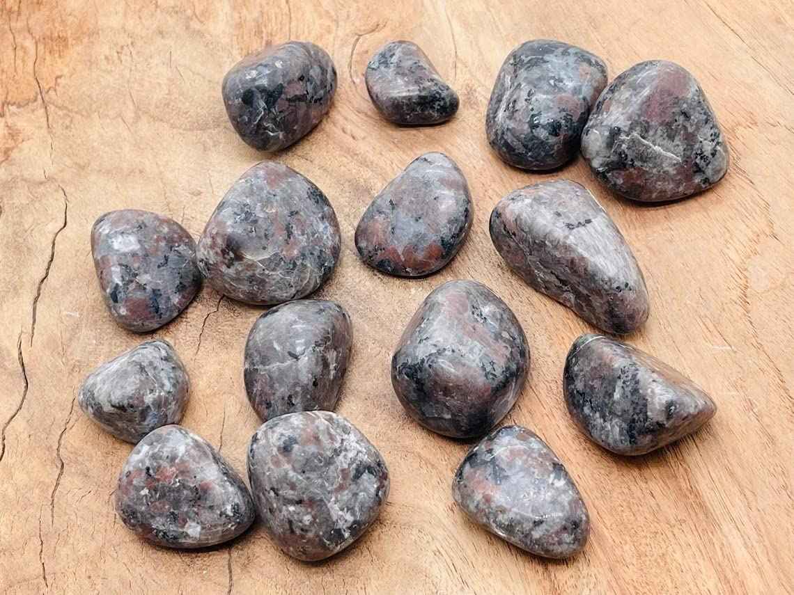 Natural AAA Grade Tumble Pebbles Stones for Reiki Healing Home Decoration and Vastu Correction Love Relationship and Financial Abundance, Wealth, Will Power and Prosperity